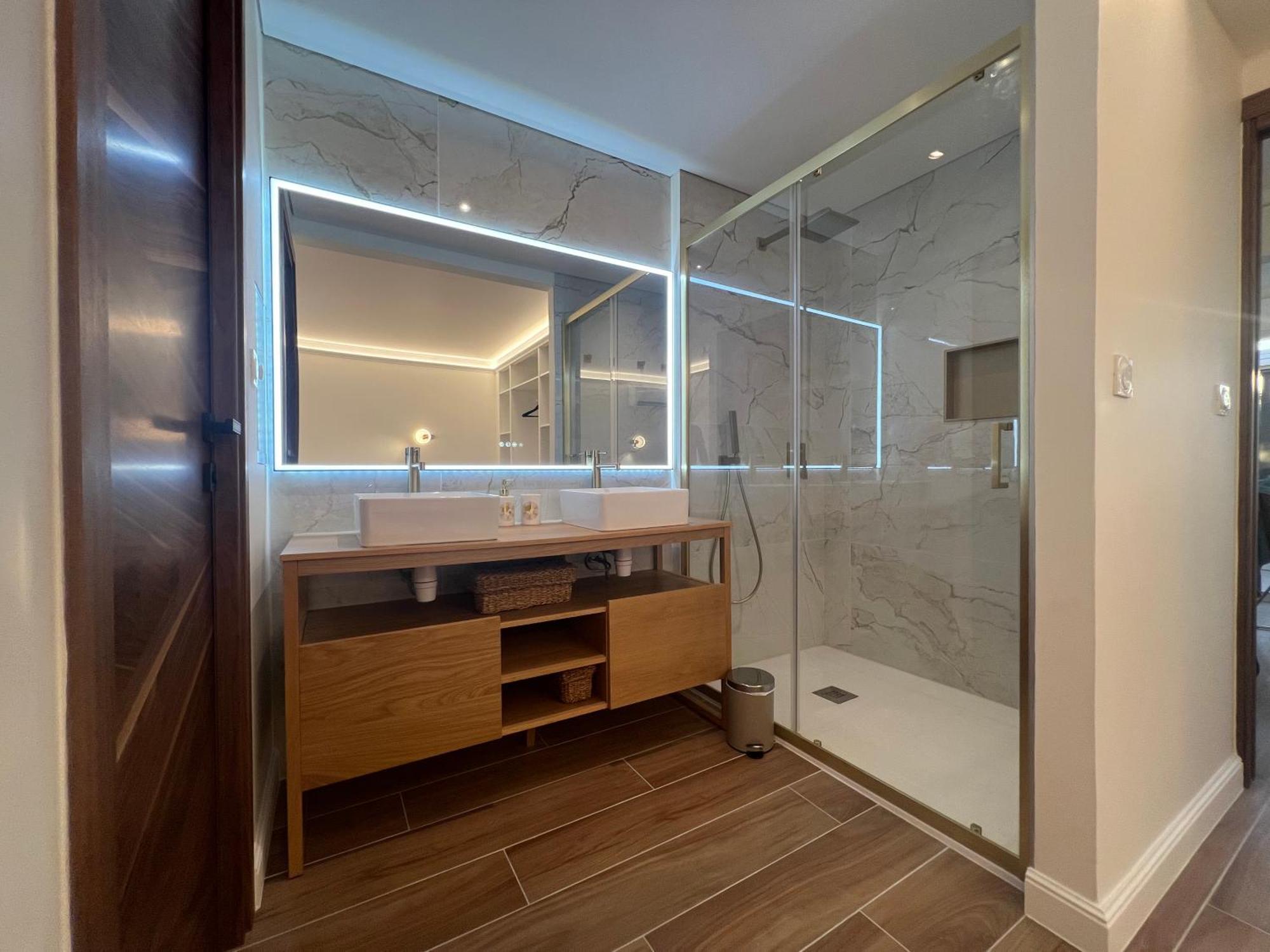 Villa 31 - Modern Suite Agde Bagian luar foto